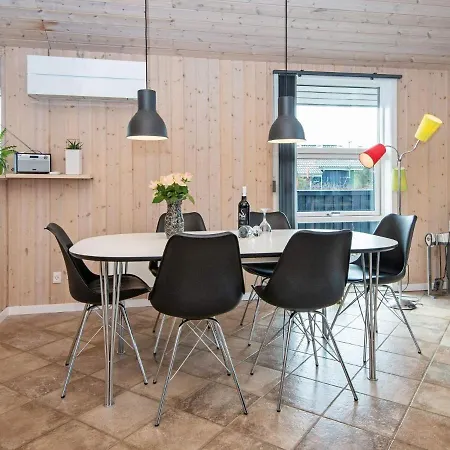 Three-Bedroom Holiday home in Hemmet 36 Vakantiehuis *