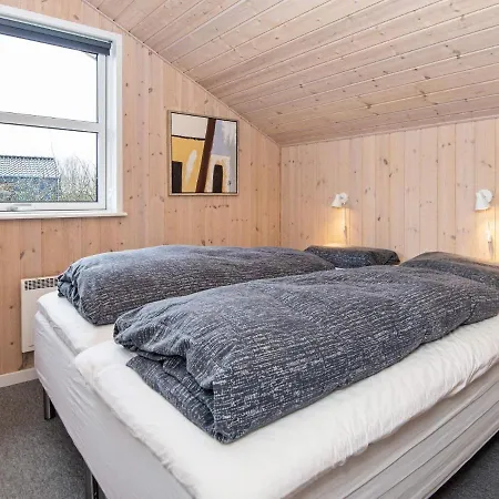 Three-Bedroom Holiday home in Hemmet 36 Vakantiehuis Hemmet