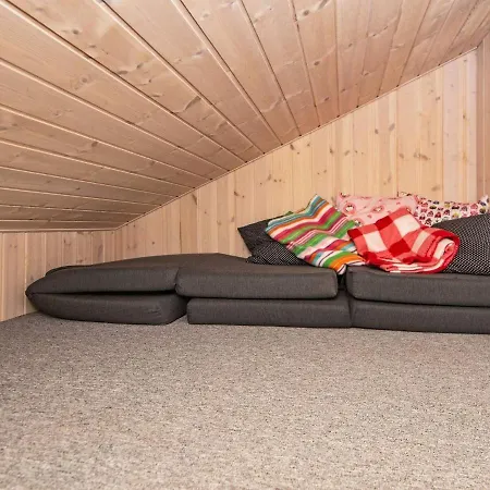 Three-Bedroom Holiday home in Hemmet 36 Hemmet